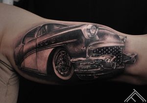 car_tattoo_buick_marispavlo_old-car-masina-tattoofrequency-riga-art-maksla-tetovejums