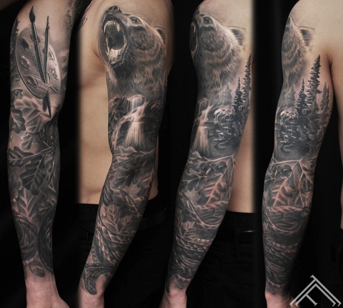fullsleeve-bear-oakleafs-ozols-lacis-tattoo-tetovejums-tattoofrequency-studija-salons-riga-art-martinssilins-maksla