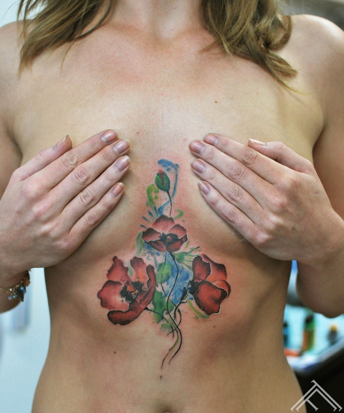 tattoo_poppy_flowers_magones_watercolour_tattoofrequency_riga