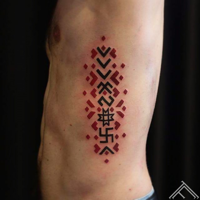 3janisandersons-tattoo-tattoofrequency-art-riga-latviesuzimes-latviesu-latvija-simbols-symbol-latviansymbol-studija-salons-tetovesana-jumis-auseklis