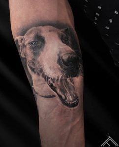 dog-tattoo-tattoofrequency-suns-tetovejums-art-maksla-marispavlo