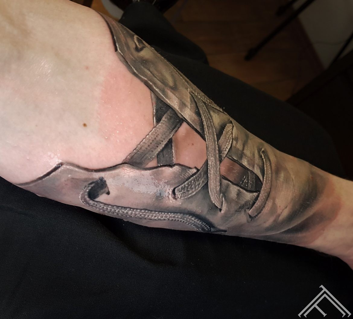 sleeve on sleeve-marispavlo-tattoo-tattoofrequency-riga-art
