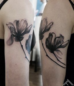 flower-tattoo-tetovejums-krasains-skice-udenskrasa-riga-tattoofrequency-johnlogan