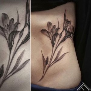 flower-zieds-puke-art-maksla-tetovejums-tattoofrequency-tattoo-riga-janissvars
