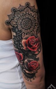 janisanderson-tattoo-tattoofrequency-roses-mandala-lace-rozes-tetovejums-tattoo