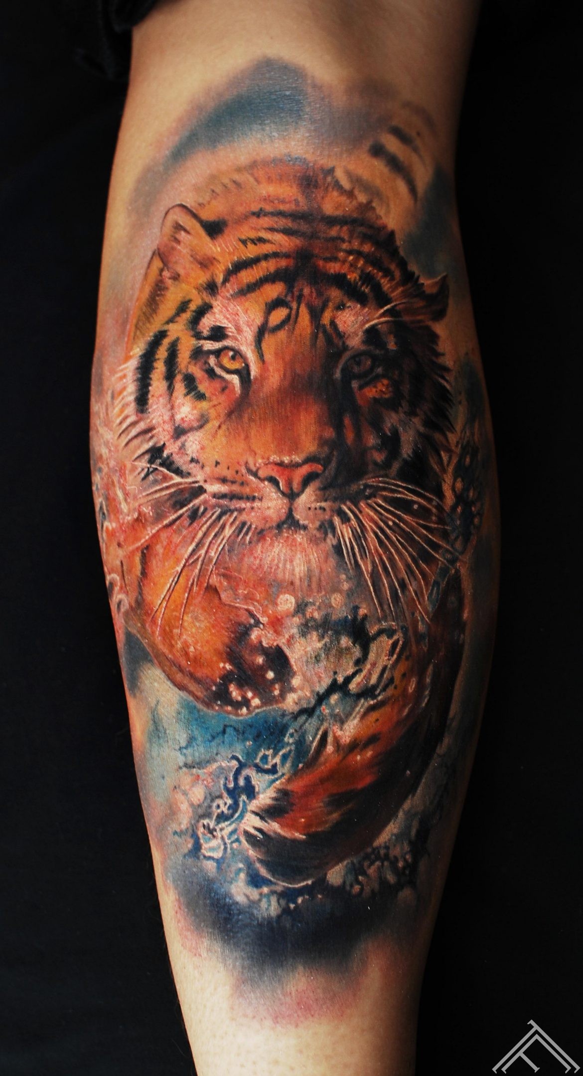 marispavlo-tattoo-tattoofrequency-tiger-running-water-splash-art-amazing-nice-riga-portfolio