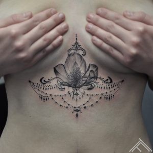 underboob-tattoo-tattoofrequency