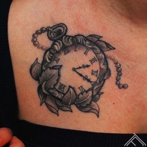 anderson_clock_tattoo_instagram