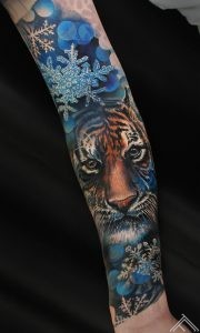 tiger-snowflake-snow-winter-cat-animal-tattoo-tattoofrequency-riga-marispavlo-tetovejums-tigeris-FB