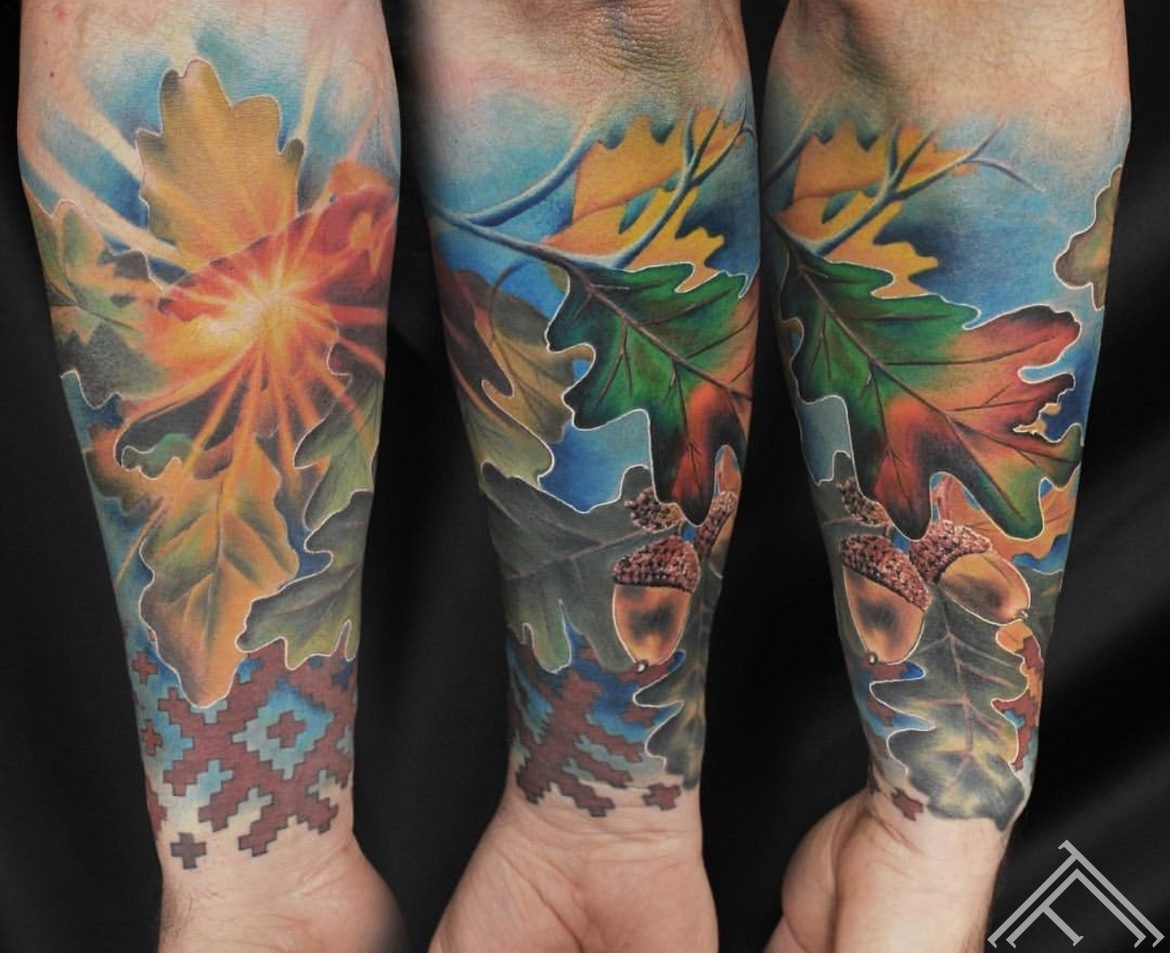 oak-tree-leaf-sun-sunshine-acorn-anderson-tattoo-tattoofrequency-riga-art